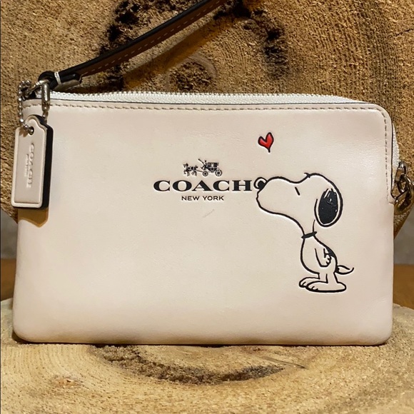 Coach Handbags - COACH Limited Edition Snoopy Wristlet
